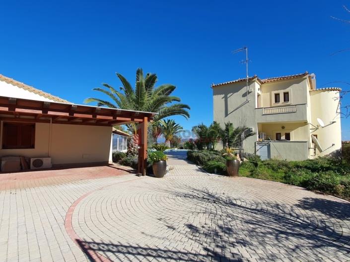 Image No.5-3 Bed House for sale