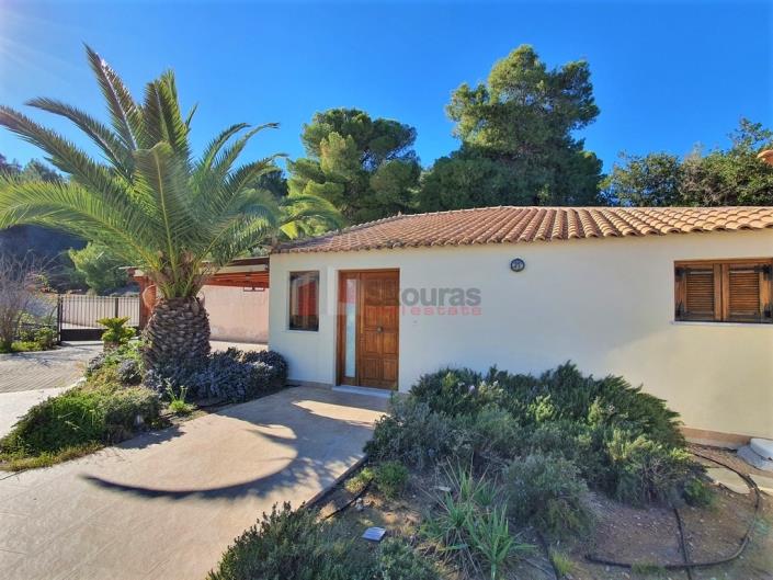 Image No.10-3 Bed House for sale