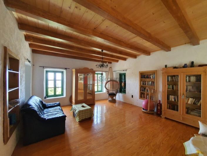 Image No.17-2 Bed House for sale