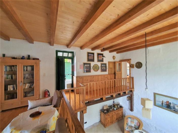 Image No.18-2 Bed House for sale