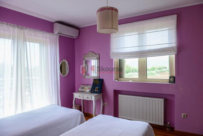 Image No.23-Maison de 5 chambres à vendre à Kyparissia