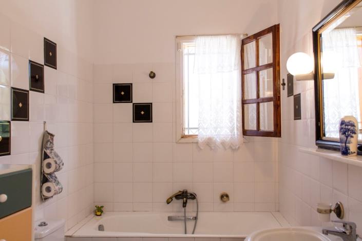 Image No.16-Maison de 3 chambres à vendre à Amoni