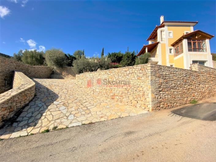 Image No.1-3 Bed House for sale