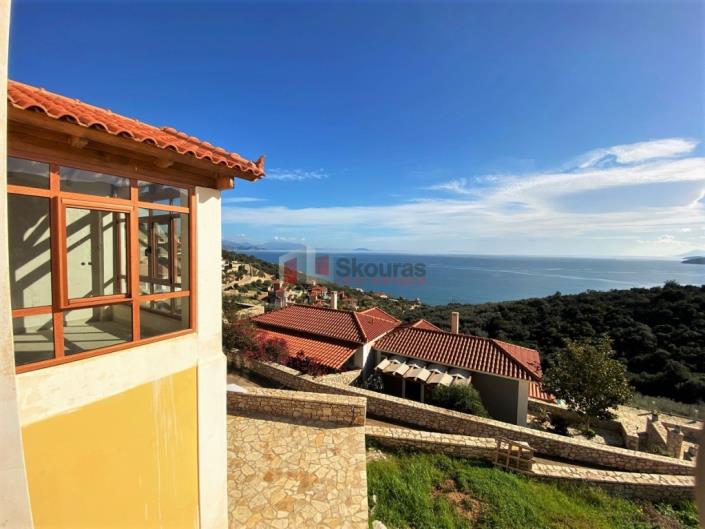 Image No.13-3 Bed House for sale