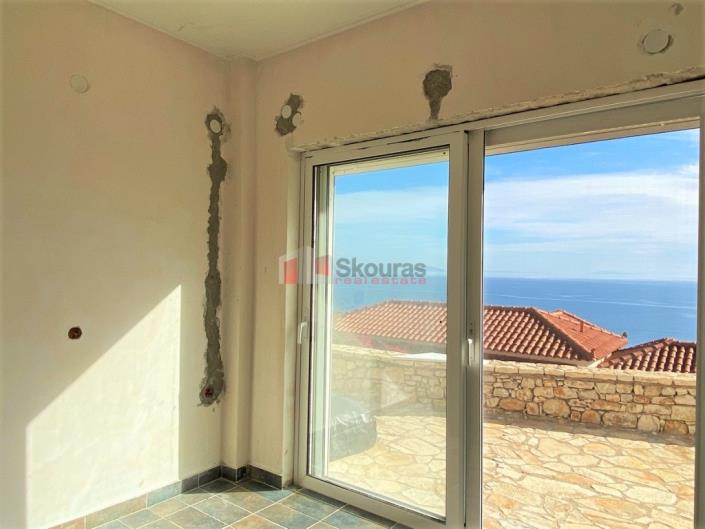 Image No.24-3 Bed House for sale