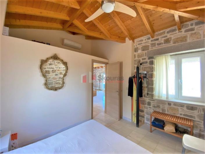 Image No.14-3 Bed House for sale