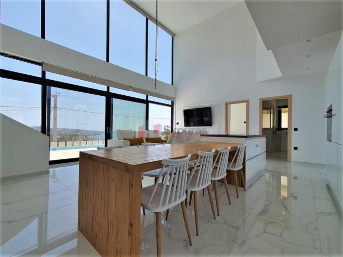 Image No.7-5 Bed House/Villa for sale