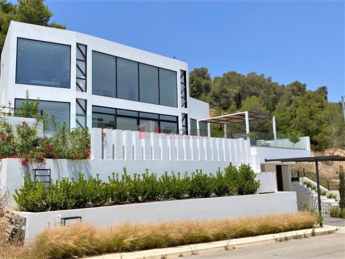 Image No.10-5 Bed House/Villa for sale