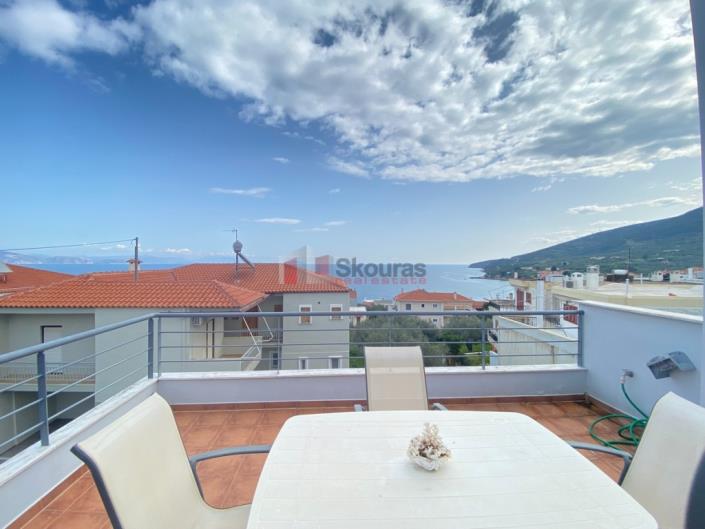 Image No.3-4 Bed House for sale