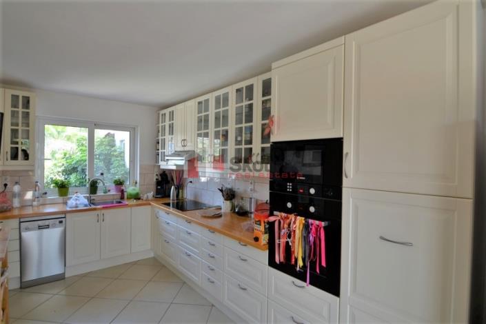 Image No.8-Maison de 4 chambres à vendre à Asini