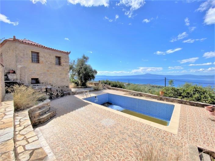 Image No.1-2 Bed House for sale