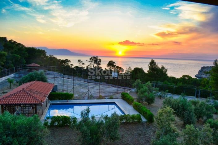 Image No.9-Villa de 5 chambres à vendre à Loutraki