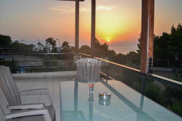 Image No.10-Villa de 5 chambres à vendre à Loutraki