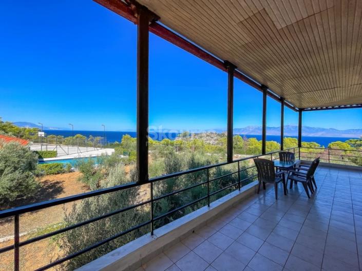 Image No.12-Villa de 5 chambres à vendre à Loutraki