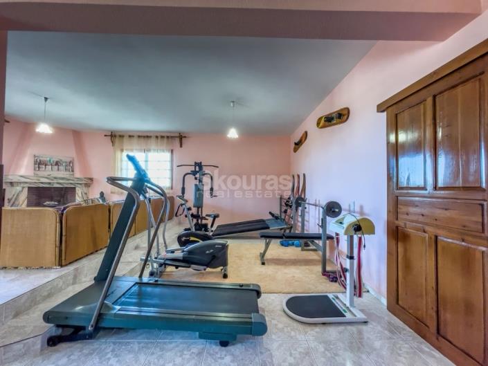 Image No.21-Villa de 5 chambres à vendre à Loutraki