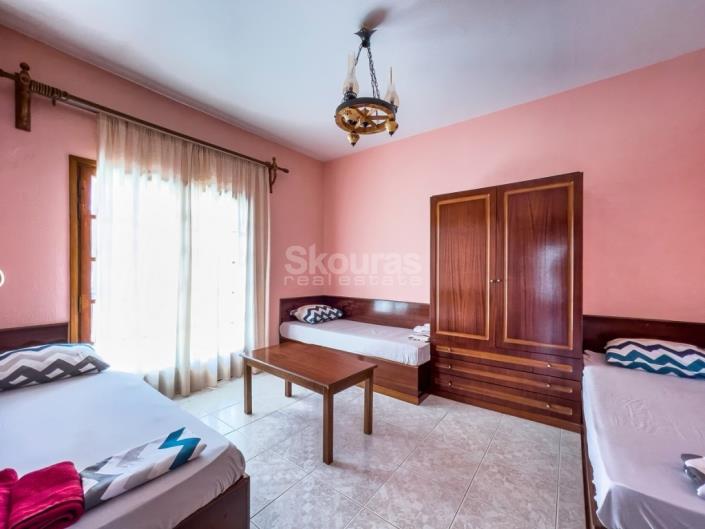 Image No.23-Villa de 5 chambres à vendre à Loutraki