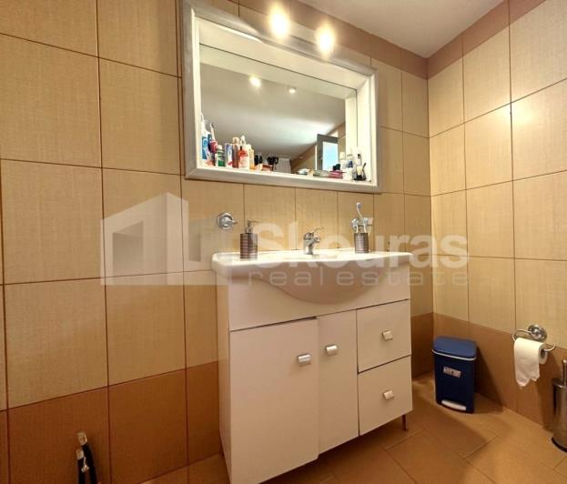 Image No.18-3 Bed House for sale