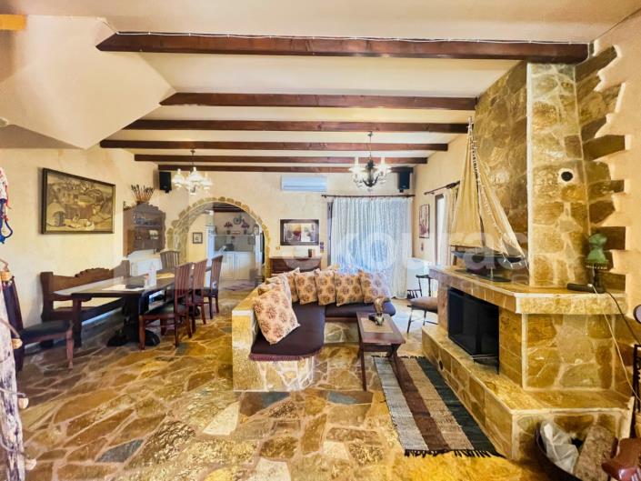 Image No.8-5 Bed House/Villa for sale