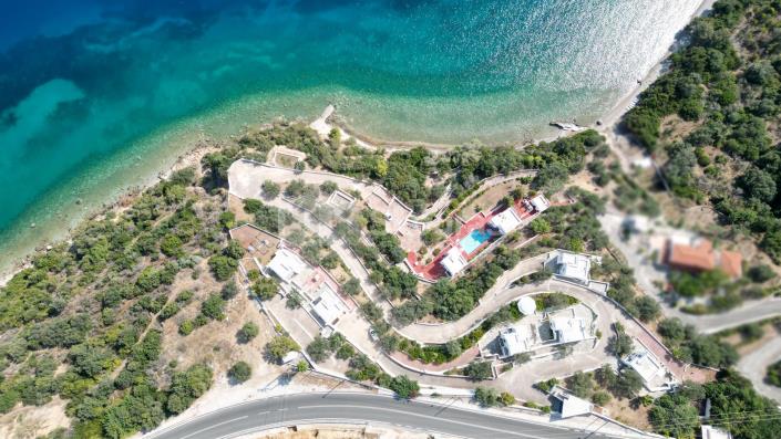 Image No.4-Maison / Villa de 16 chambres à vendre à Trizina