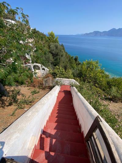 Image No.21-Maison / Villa de 16 chambres à vendre à Trizina