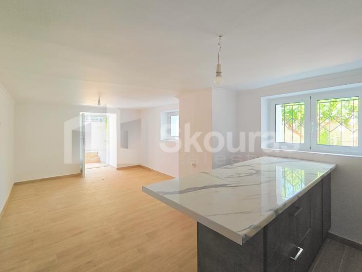 Image No.14-4 Bed House for sale