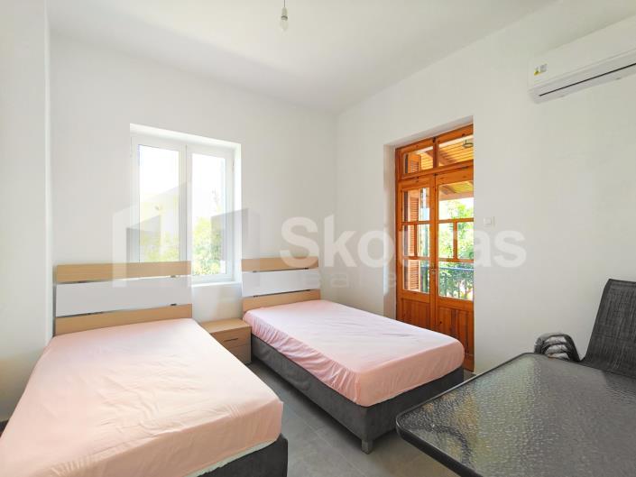 Image No.21-4 Bed House for sale