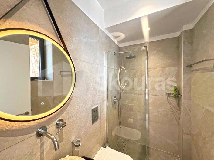 Image No.26-3 Bed House for sale