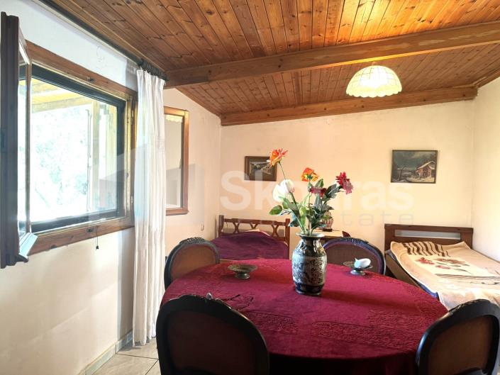 Image No.13-2 Bed House for sale