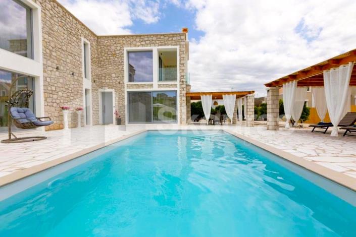 Image No.4-Maison / Villa de 4 chambres à vendre à Drepano