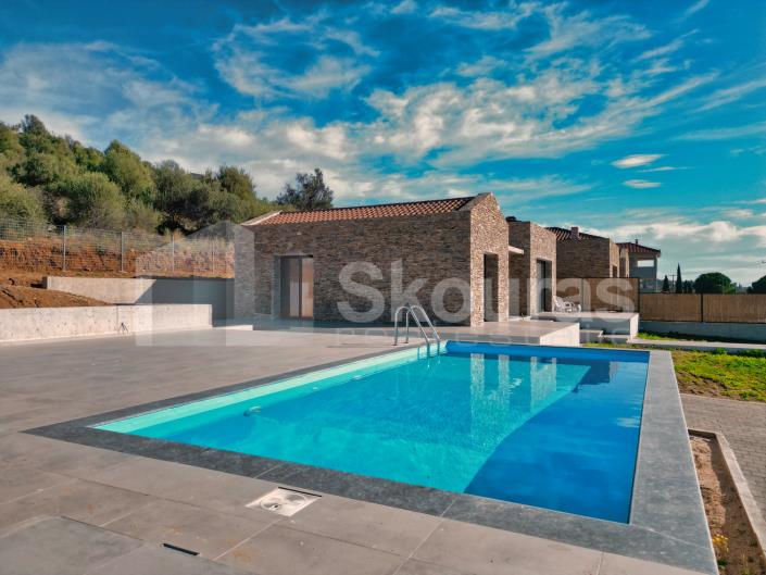 Image No.1-Maison / Villa de 2 chambres à vendre à Lefkakia