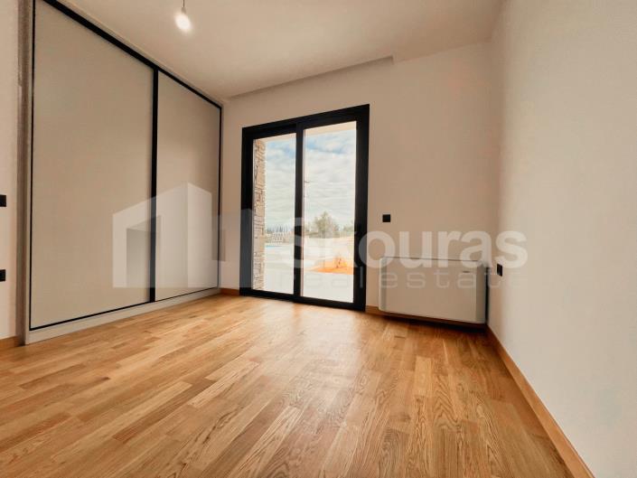 Image No.12-Maison / Villa de 2 chambres à vendre à Lefkakia