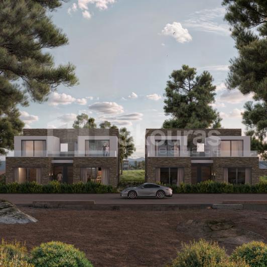 Image No.15-2 Bed House for sale