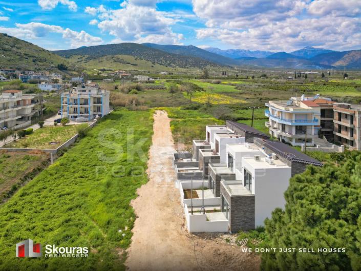 Image No.16-2 Bed House for sale