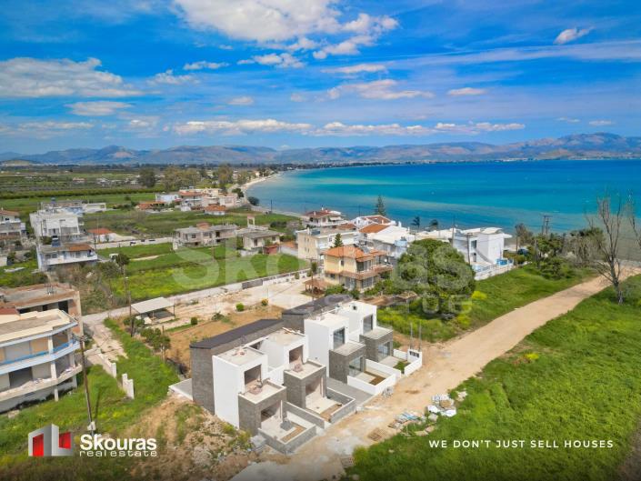 Image No.17-2 Bed House for sale