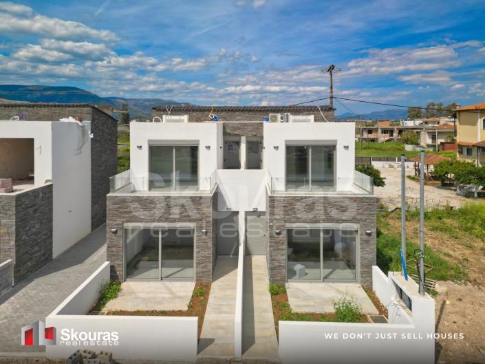 Image No.27-2 Bed House for sale