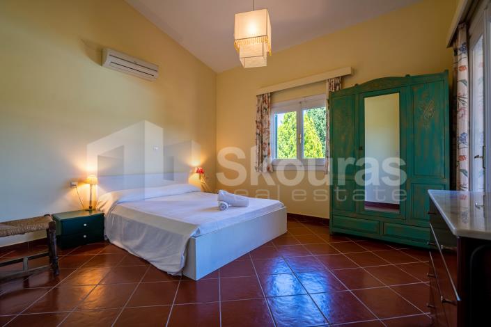 Image No.17-4 Bed House/Villa for sale