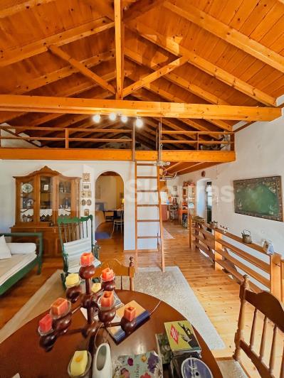 Image No.12-4 Bed House for sale