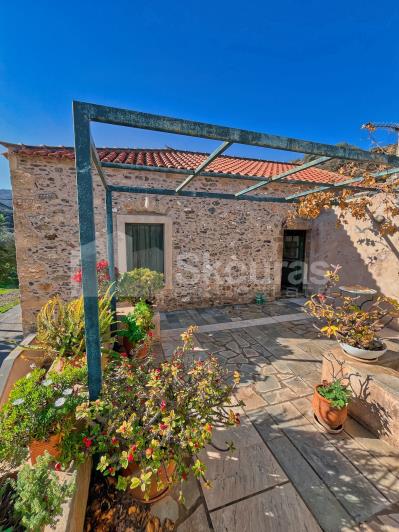 Image No.3-4 Bed House for sale