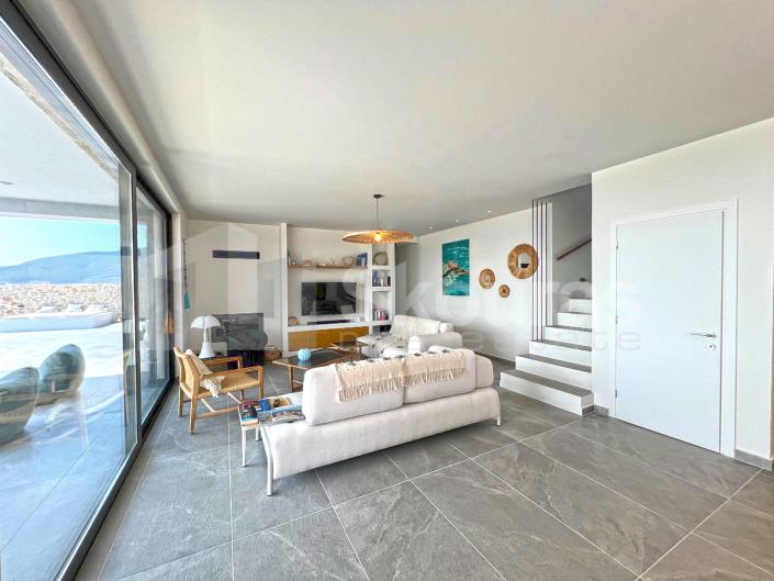 Image No.15-Maison / Villa de 3 chambres à vendre à Kiveri