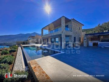 2117e7e4669d467a8e34e27e076654fb