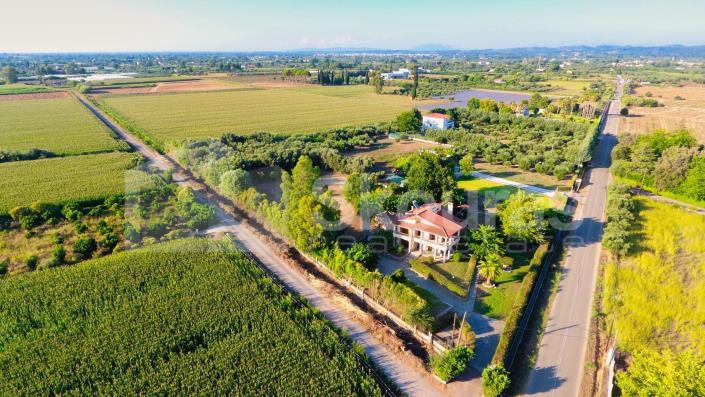 Image No.5-Maison / Villa de 3 chambres à vendre à Elis