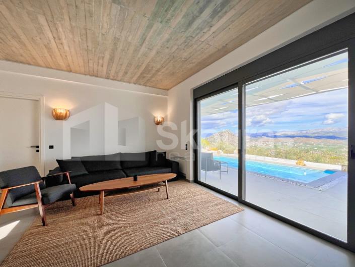 Image No.9-Maison / Villa de 3 chambres à vendre à Tolo