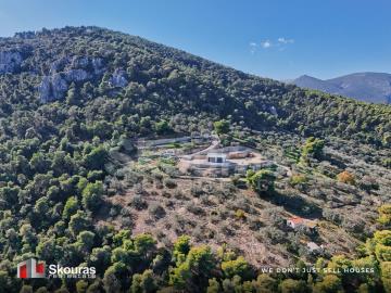 0c09a9ec5bd74494a34d5d14c5cf8db6