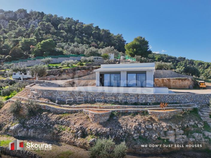 Image No.2-2 Bed House for sale