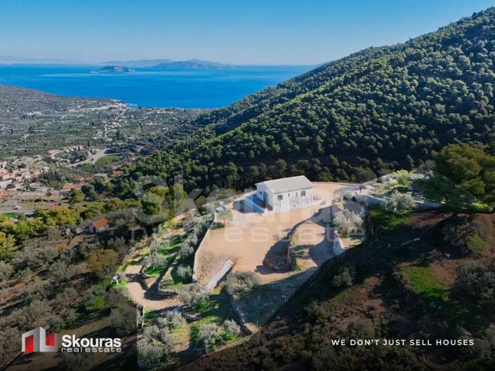 Image No.1-2 Bed House for sale