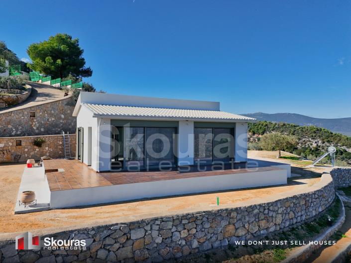 Image No.13-2 Bed House for sale