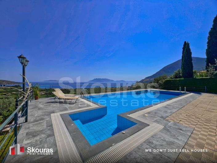 Image No.19-5 Bed Villa / Detached for sale