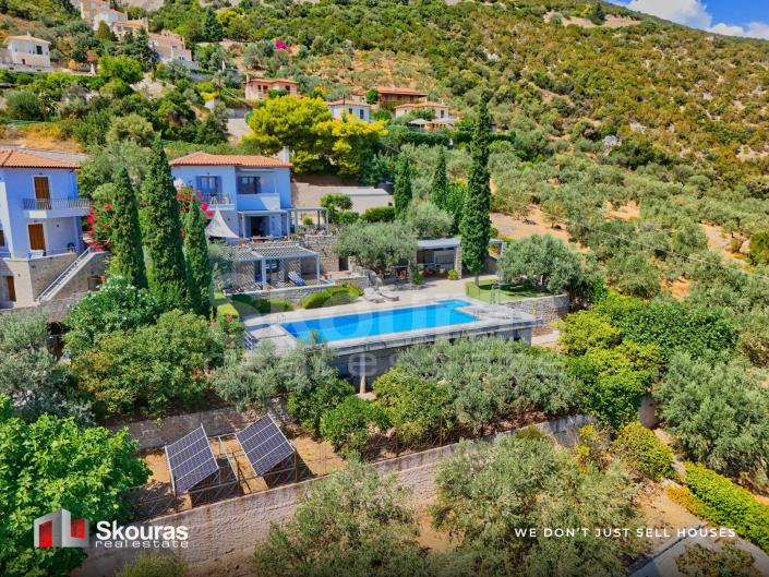 Image No.2-5 Bed Villa / Detached for sale