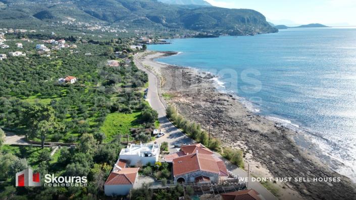 Image No.12-1 Bed House for sale