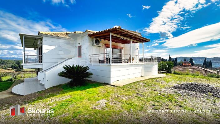 Image No.26-4 Bed House for sale